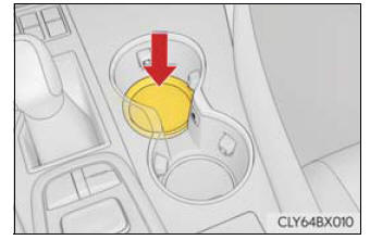 Lexus RX. Using the storage features