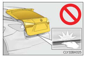 Lexus RX. Opening, closing and locking the doors